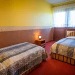 Osada Koszalkowo Wiezyca Panzió 3*