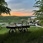 Osada Koszalkowo Wiezyca Panzió Szymbark