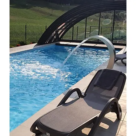 Osada Koszalkowo Wiezyca B&B