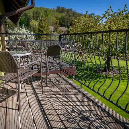 Osada Koszalkowo Wiezyca B&B