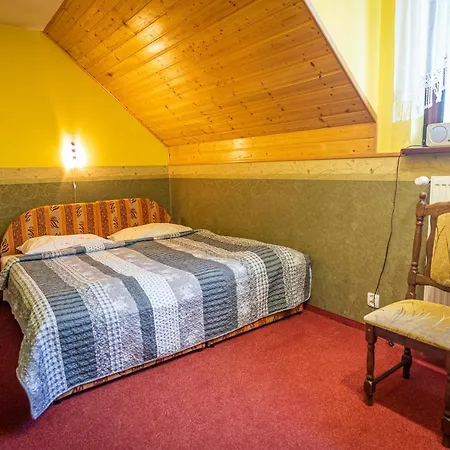 Osada Koszalkowo Wiezyca Oda ve Kahvaltı