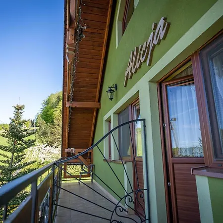 Bed & Breakfast Osada Koszalkowo Wiezyca