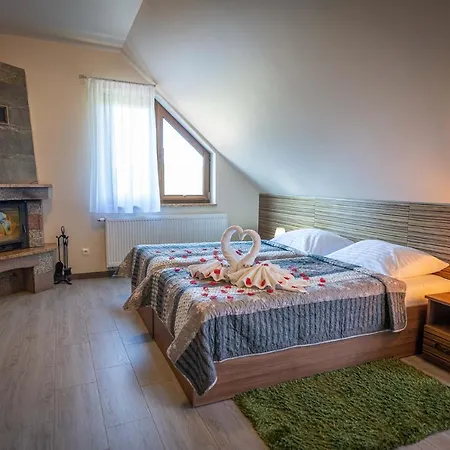 Osada Koszalkowo Wiezyca Bed & Breakfast
