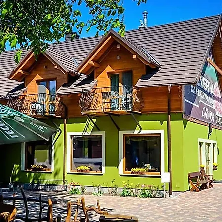 Bed and Breakfast Osada Koszalkowo Wiezyca 3*