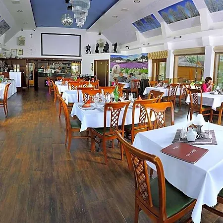 Osada Koszalkowo Wiezyca B&B 3*