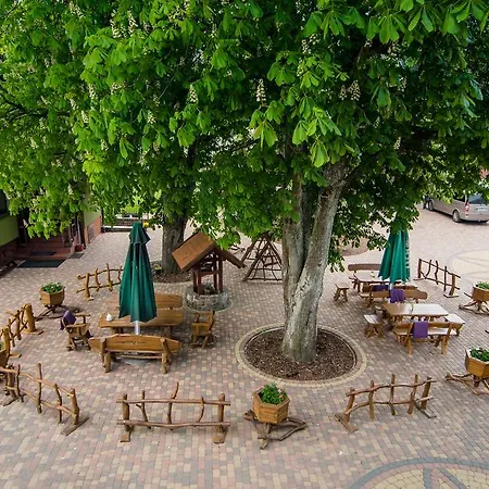 B&B Osada Koszalkowo Wiezyca 3*