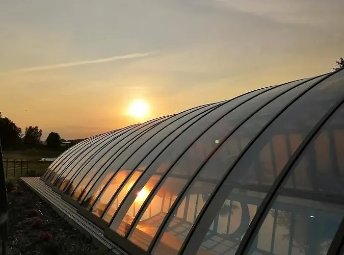 Osada Koszalkowo Wiezyca 3* Szymbark (Pomerania)