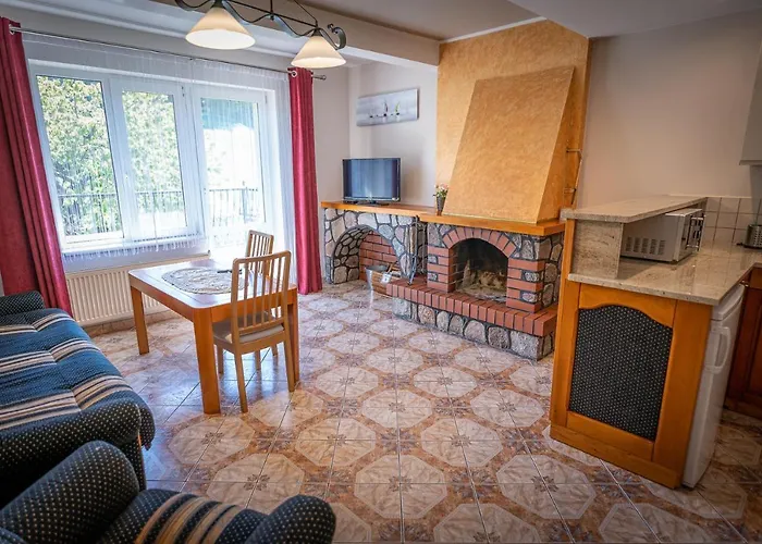 Osada Koszalkowo Wiezyca Bed & Breakfast Szymbark (Pomerania)